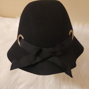 Liz Claiborne Women's Hats Black Ribbon Brim